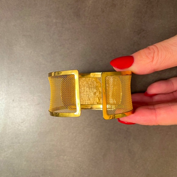 Fifth Avenue Collection Cuff bracelet - Picture 4 of 5